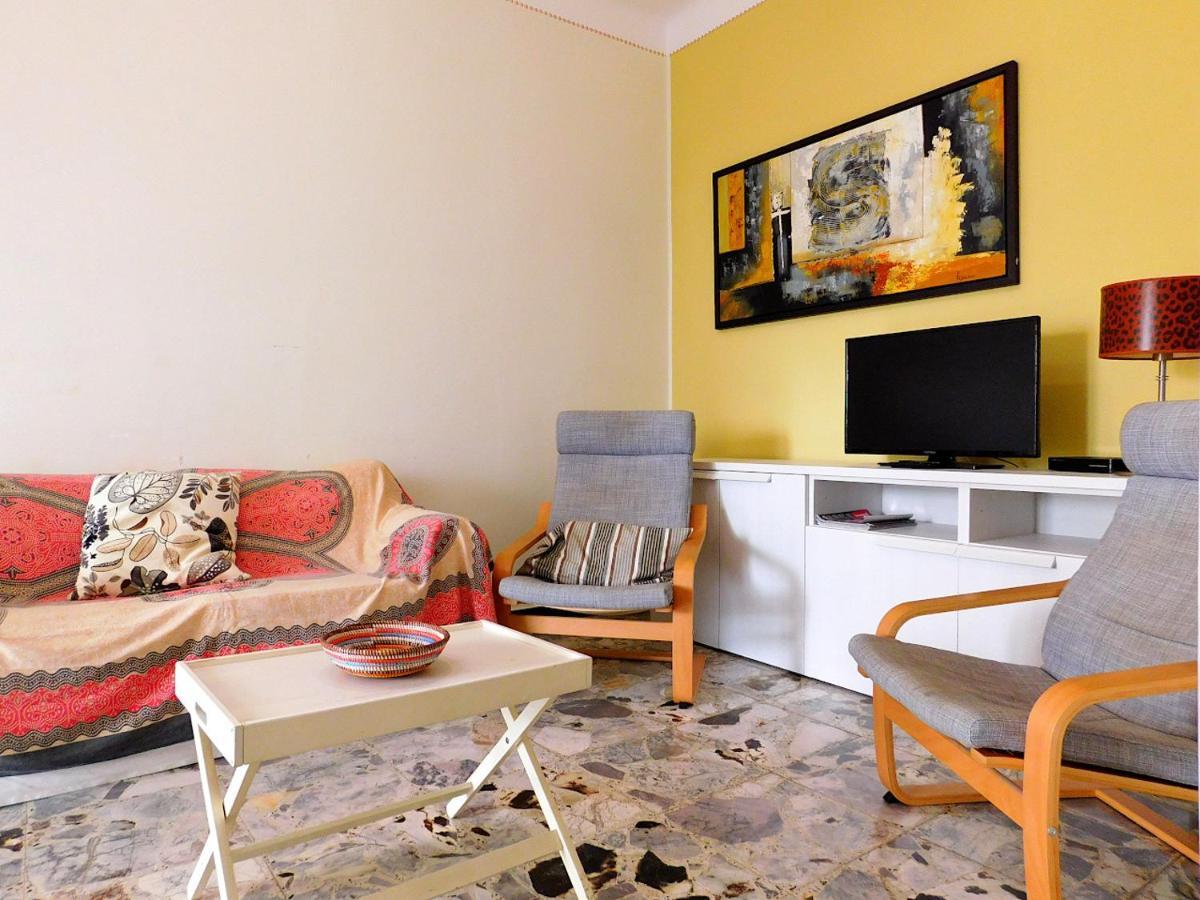 Villa Unifamiliare Con Posto Auto! レヴァント エクステリア 写真