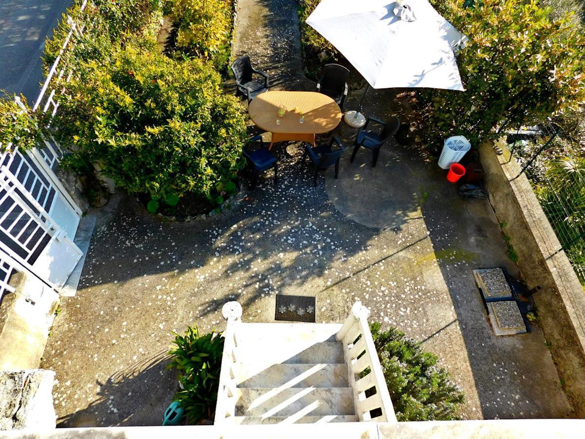 Villa Unifamiliare Con Posto Auto! レヴァント エクステリア 写真